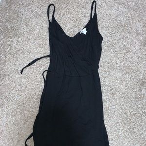 Knee length wrap dress from H&M